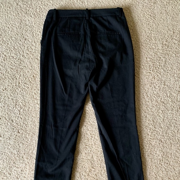 H&M Women’s Dress Pants!! - Picture 2 of 4